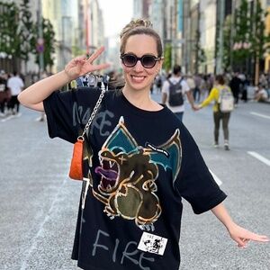 Meet your Posher, Alyx